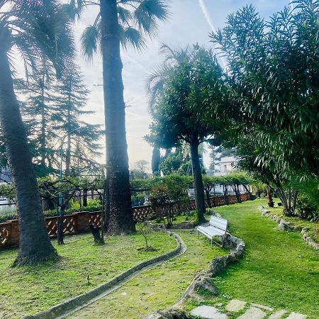 Appartamento Nel Parco San Remo Exterior foto